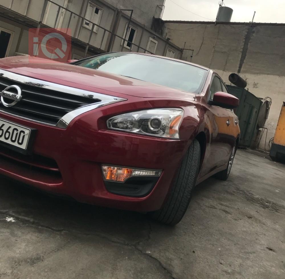 نيسان ألتيما